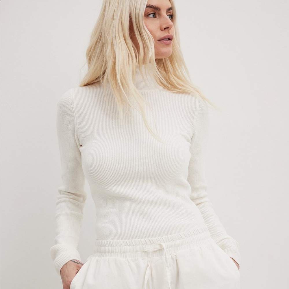 NA-KD Ribbed Polo Knitted Sweater